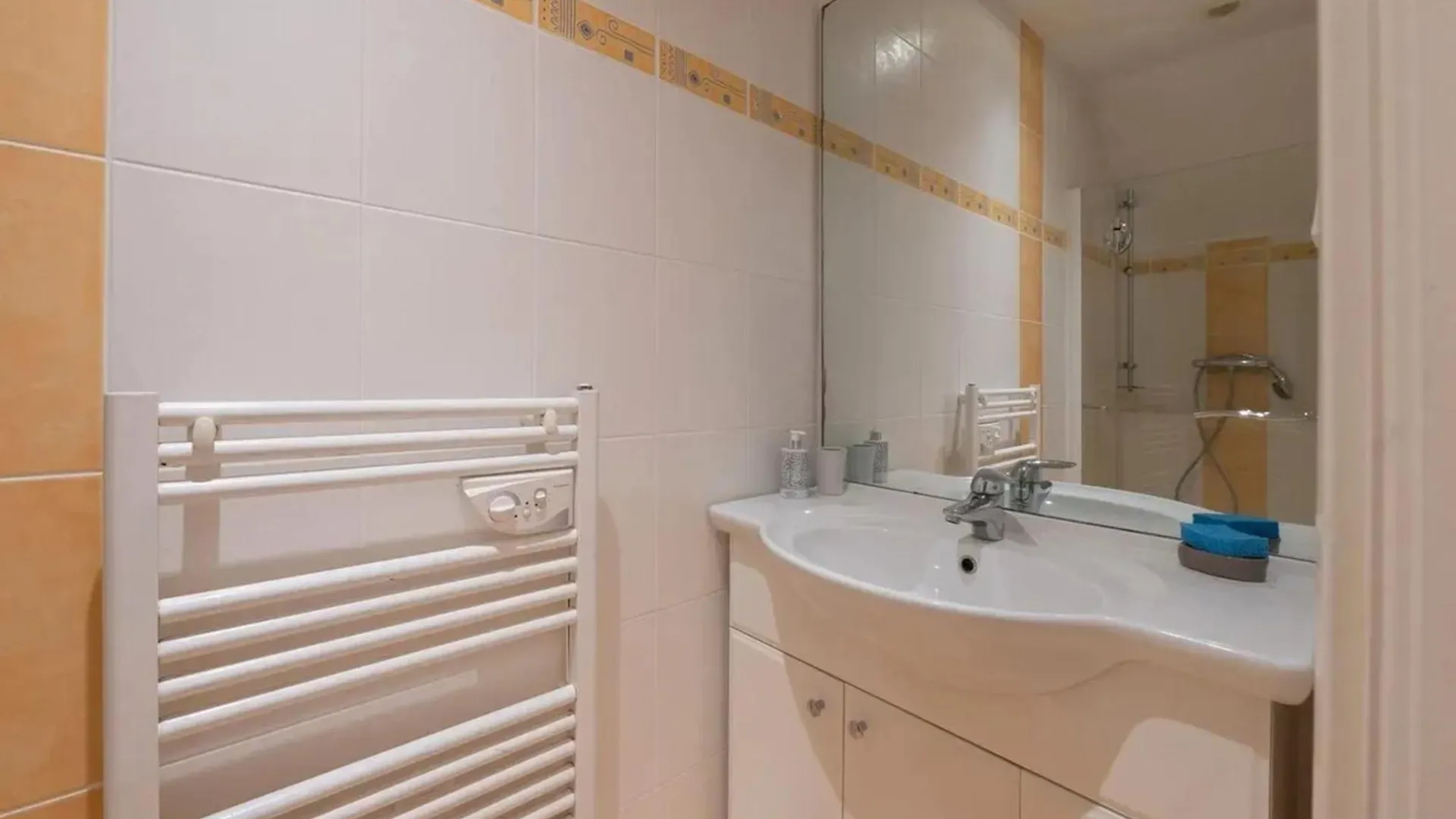 Villa Spacieuse A Plouharnel Avec Piscine Et Jacuzzi