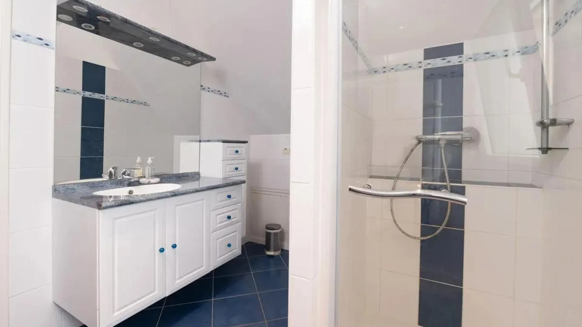Villa Spacieuse A Plouharnel Avec Piscine Et Jacuzzi